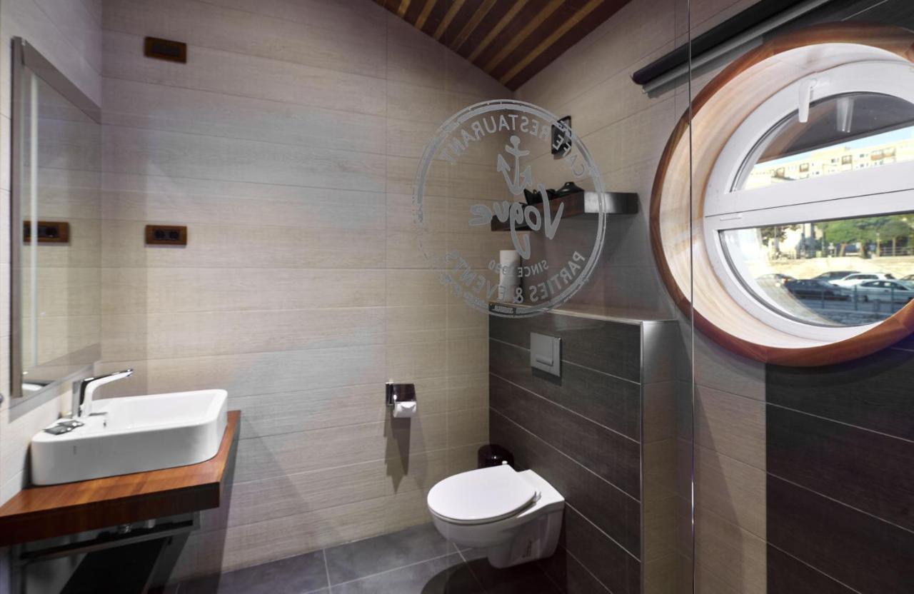 Vogue Boat Apartments Budapest Exterior photo